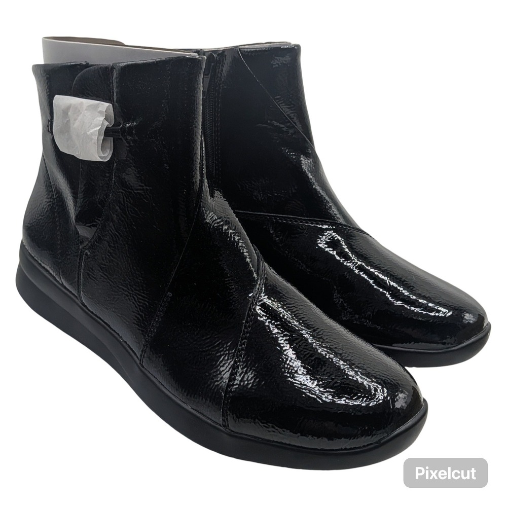 Clarks Elowyn Deva Black Crinkle Patent Ankle Boots US 10 M Booties Zip Up